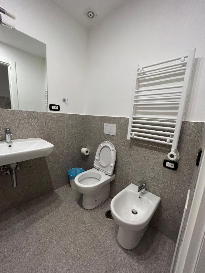 La Suite Del Centro Storico Naples Exterior photo